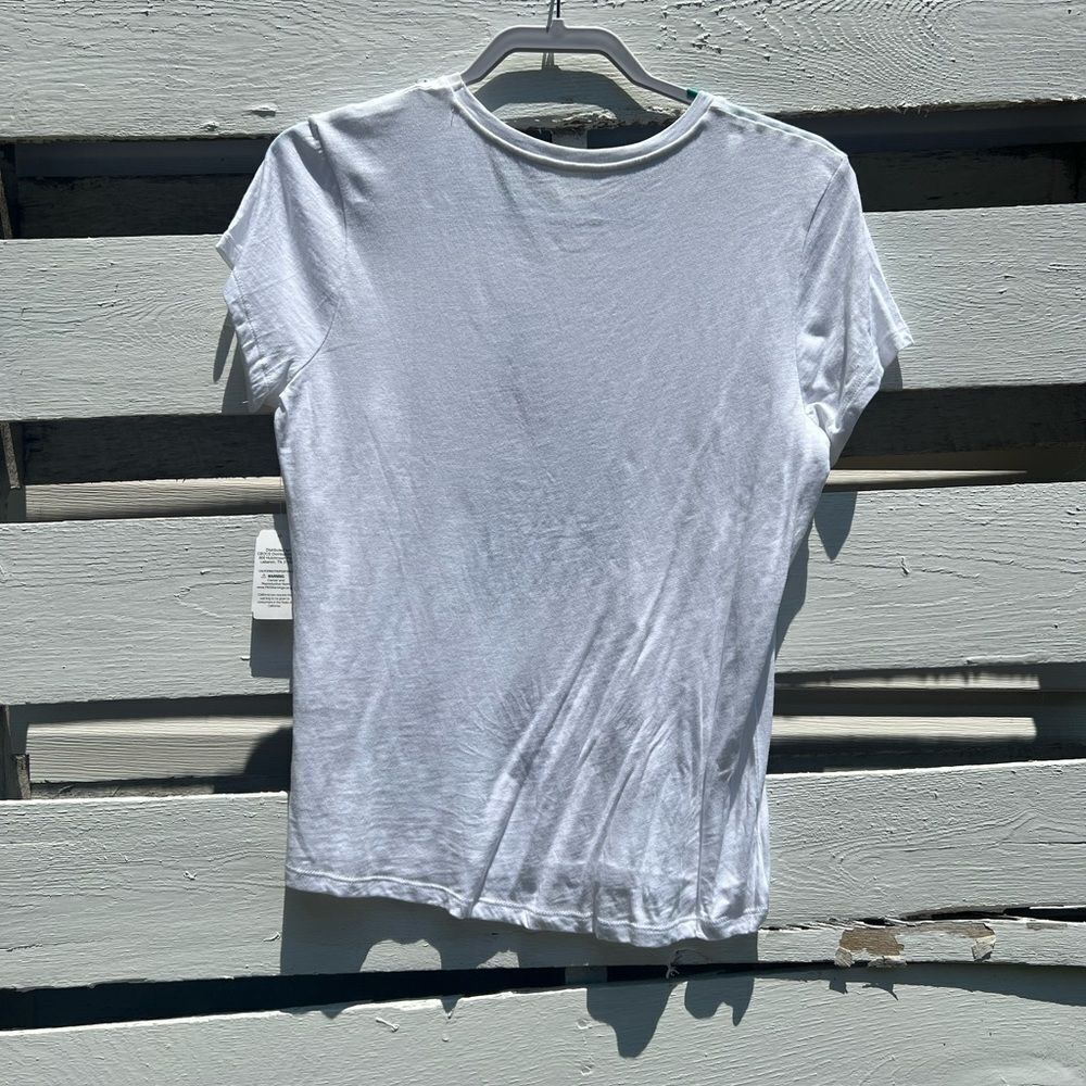 NWT Peacock Sequin Embellished Tee - Picture 4 of 8